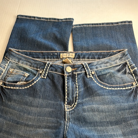 3/$25 Earl Jeans Low Rise Boot Cut Rhinestone Embellished Womens Jeans. Size 10 - Picture 7 of 14